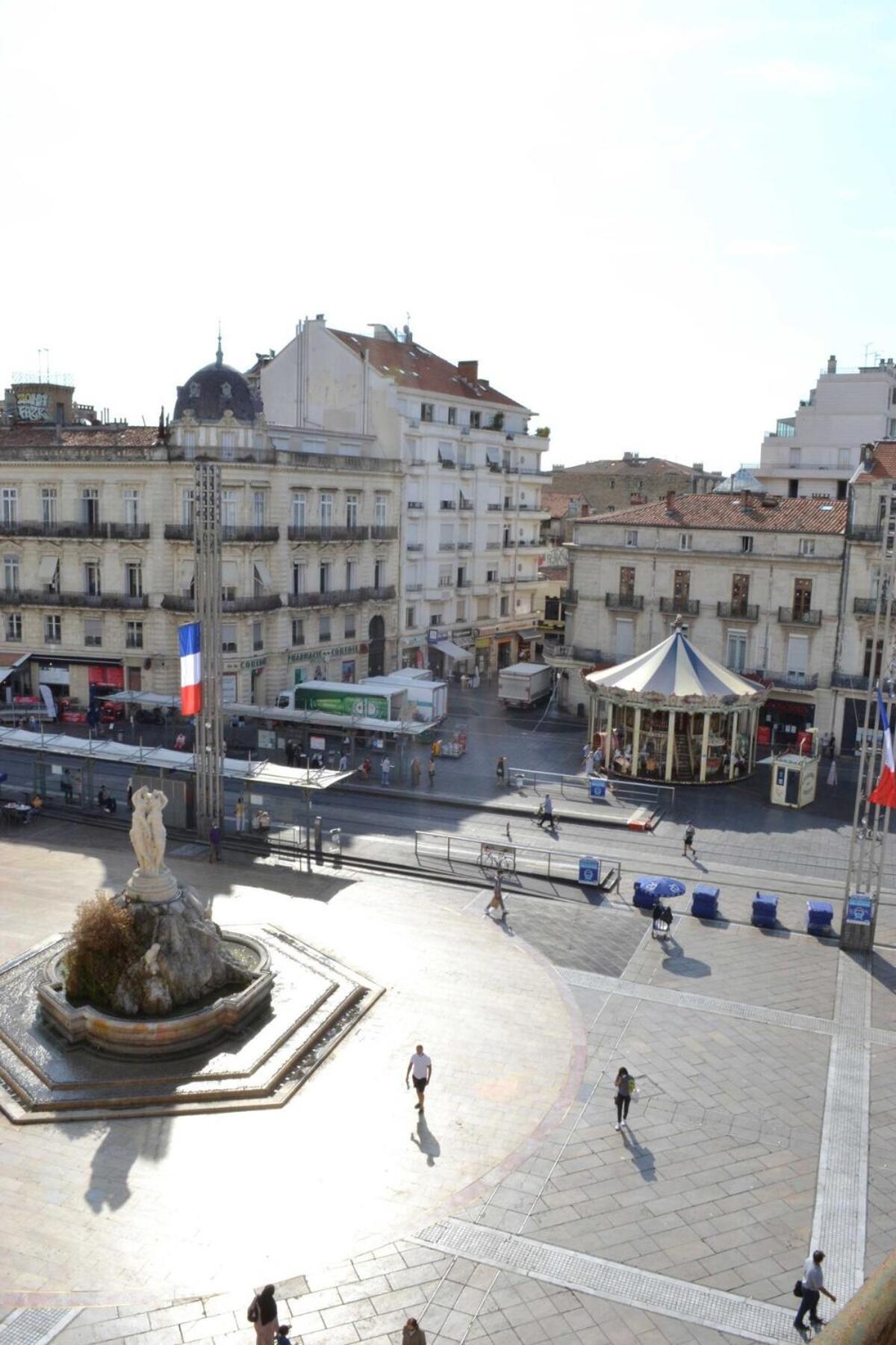 L'Atelier - Climatisation Et Vue Place De La Comedie Montpellier Bagian luar foto