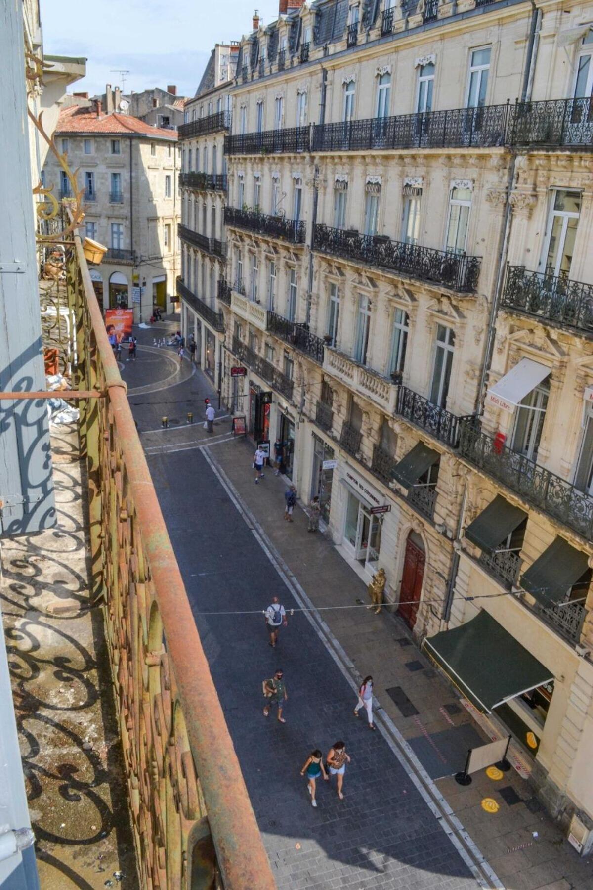L'Atelier - Climatisation Et Vue Place De La Comedie Montpellier Bagian luar foto